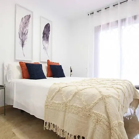 Apartamento Reformado En Milla De Oro - Apartment