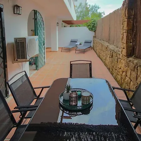 Apartamento Reformado En Milla De Oro - Apartment